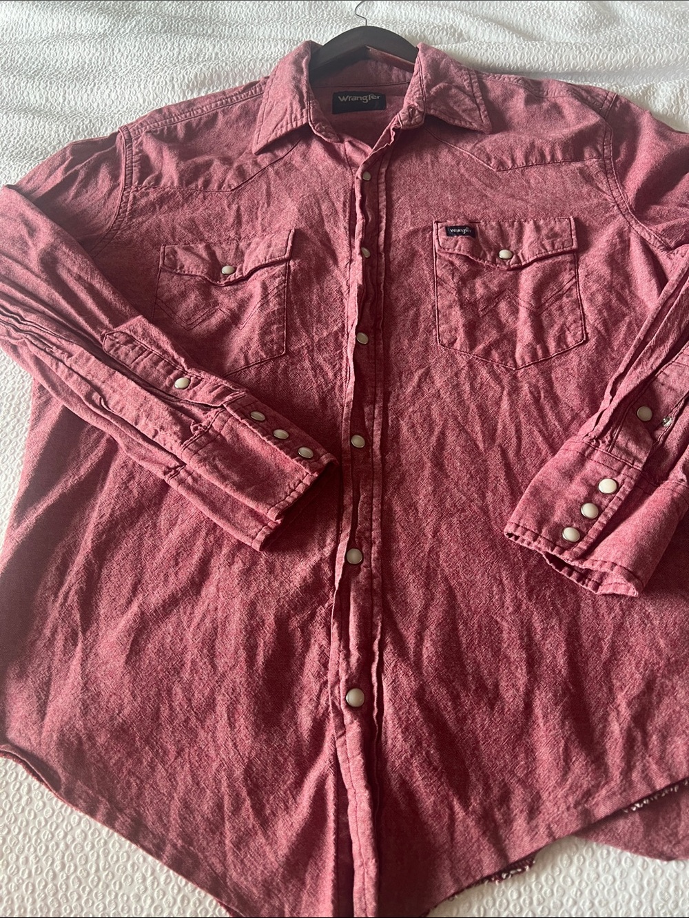 Wrangler Men’s Burgundy Button-Down Western Shirt